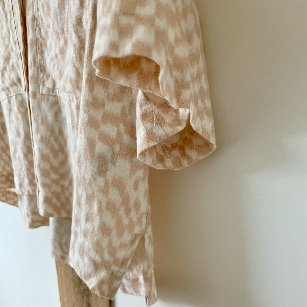 Universal Thread Button Down Shirt - Picture 5 of 7